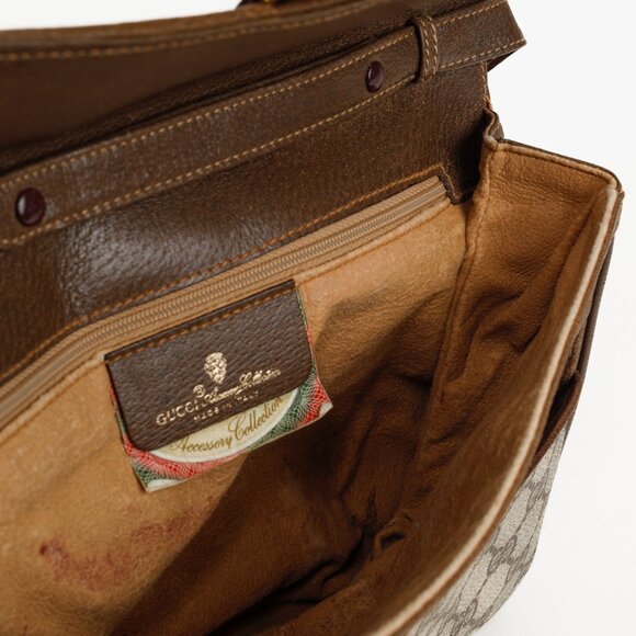 Gucci Vintage Beige Monogram Messenger Clutch - Picture 12 of 15